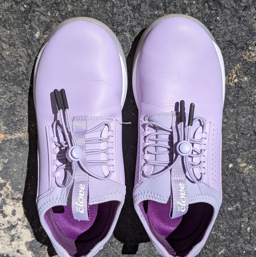 Clove Shoes Lavender Size 8.5